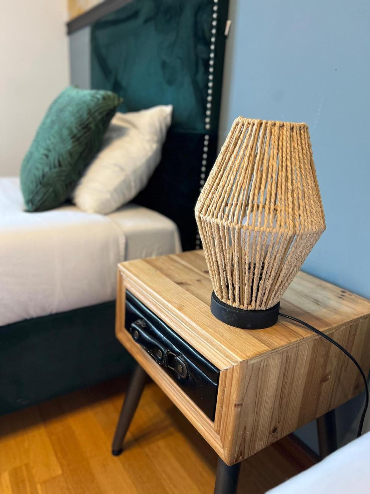 Cozy Apartment In Central Almada W Swing Chairs Екстер'єр фото